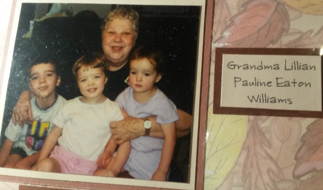 Pic Mom with Mainzer kids